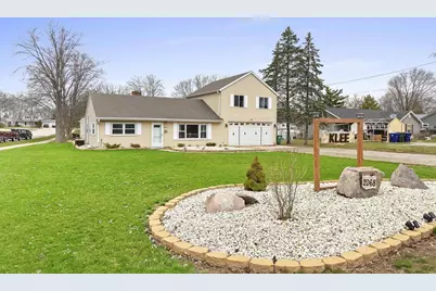 2068 Lost Dauphin Road, De Pere, WI 54115 - Photo 2