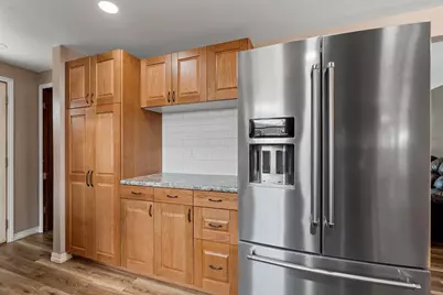 2466 Pecan Street, Green Bay, WI 54311 - Photo 12