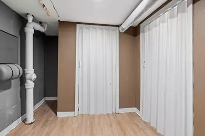 2466 Pecan Street, Green Bay, WI 54311 - Photo 28