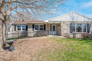 410 Main St, Winneconne, WI 54986 - Photo 2