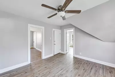 712 S Maple Avenue, Green Bay, WI 54304 - Photo 8