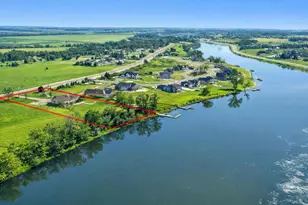 4207 Lost Dauphin Rd, De Pere, WI 54115 - Photo 2