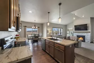 2715 Andromeda Dr, De Pere, WI 54115 - Photo 16