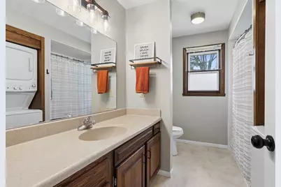 445 La Vesta Court, Brillion, WI 54110 - Photo 10