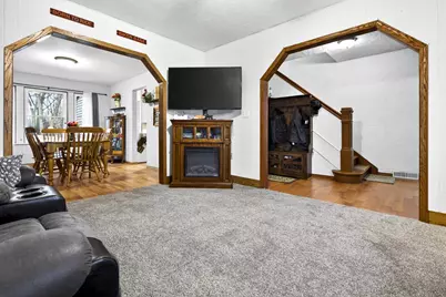 W5642 Fahrenkrug Street, Nichols, WI 54152 - Photo 8
