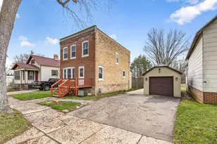W5642 Fahrenkrug St, Nichols, WI 54152 - Photo 2