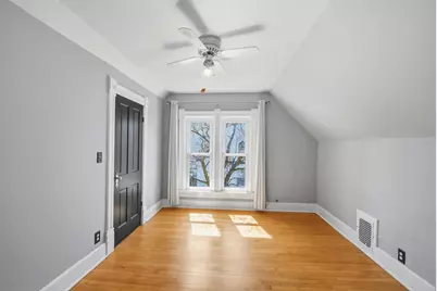 1110 S Webster Avenue, Green Bay, WI 54301 - Photo 28