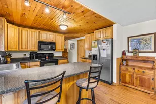 8578 Winncrest Rd, Neenah, WI 54956 - Photo 10