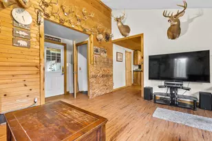 8578 Winncrest Rd, Neenah, WI 54956 - Photo 22