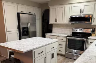 423 Oak St, Denmark, WI 54208 - Photo 10