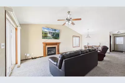 230 Brooke Drive, Omro, WI 54963 - Photo 8