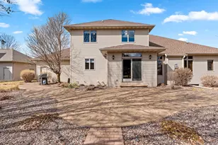278 Peterlynn Dr, Wrightstown, WI 54180 - Photo 4