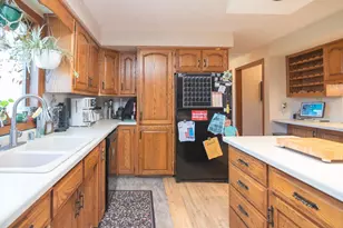 3601 S Bob-O-Link Ln, Appleton, WI 54915 - Photo 16