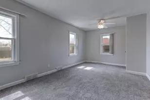 758 Madison St, Neenah, WI 54956 - Photo 16