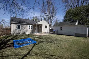 758 Madison St, Neenah, WI 54956 - Photo 6