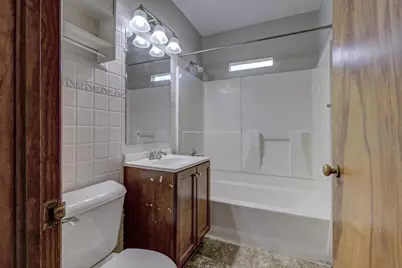 758 Madison Street, Neenah, WI 54956 - Photo 14