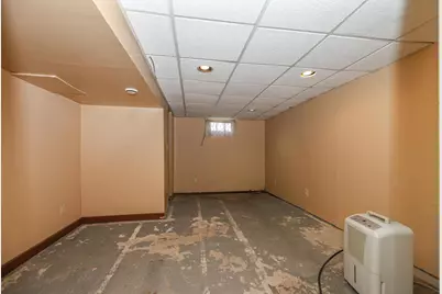 758 Madison Street, Neenah, WI 54956 - Photo 22