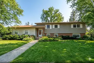 2455 Kingston Pl, Oshkosh, WI 54904 - Photo 1