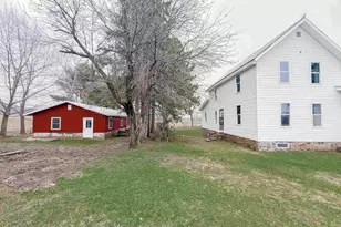 E6170 Hidde Rd, Marion, WI 54950 - Photo 2