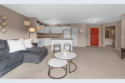 118 S Washington Street #435A, Green Bay, WI 54301 - Photo 4