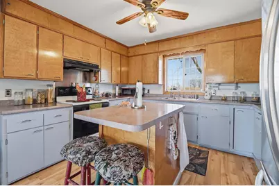 N6410 Hillview Road, Saint Cloud, WI 53079 - Photo 8