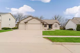 3120 Mockingbird Way, Oshkosh, WI 54904 - Photo 36