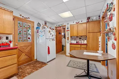701 E Pleasant Street, Gresham, WI 54128 - Photo 16