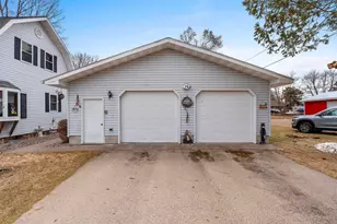 701 E Pleasant St, Gresham, WI 54128 - Photo 8