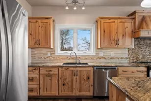 534 Resort Rd, Suamico, WI 54173 - Photo 30