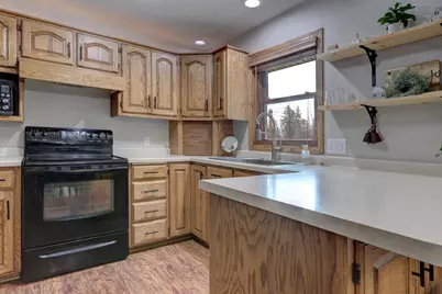 8599 Winncrest Road, Neenah, WI 54956 - Photo 12
