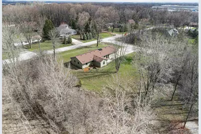 8599 Winncrest Road, Neenah, WI 54956 - Photo 36