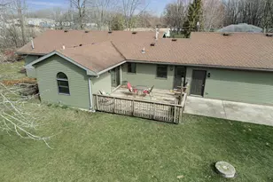 8599 Winncrest Rd, Neenah, WI 54956 - Photo 40