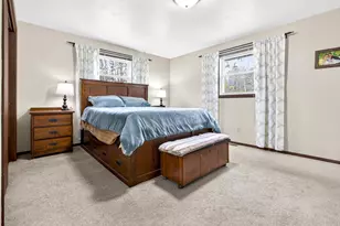 4171 St Francis Park Dr, Green Bay, WI 54313 - Photo 4