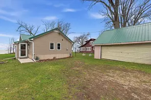 N2013 Elmwood, Chilton, WI 53014 - Photo 22