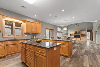 E9625 Hickory Ridge Lane, New London, WI 54961 - Photo 32