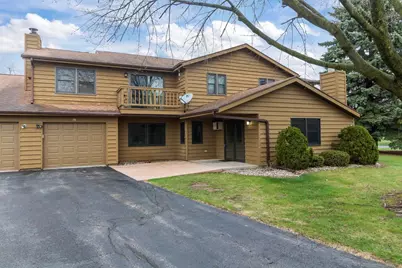 975 Manor Drive #78, Neenah, WI 54956 - Photo 1
