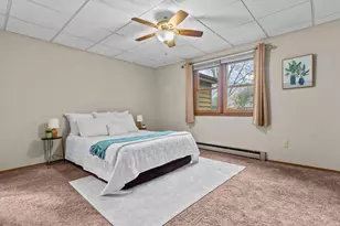 975 Manor Dr, Neenah, WI 54956 - Photo 26