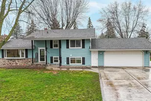 833 Butte St, Neenah, WI 54956 - Photo 36