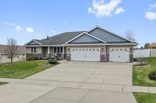 3165 Howard View Ln, Green Bay, WI 54313 - Photo 30