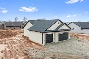 3696 Ella Jo Way, De Pere, WI 54115 - Photo 40