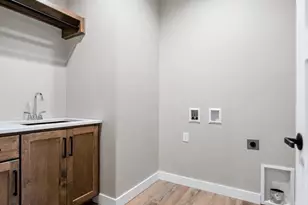 3696 Ella Jo Way, De Pere, WI 54115 - Photo 18