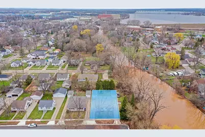 801 Caroline Street, Neenah, WI 54956 - Photo 4