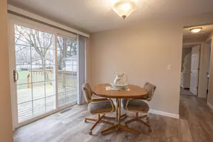 1330 Crystal Ct, Waupaca, WI 54981 - Photo 6