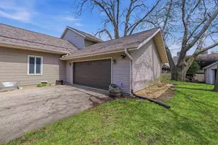 537 Farwell Ave, Fond du Lac, WI 54935 - Photo 26