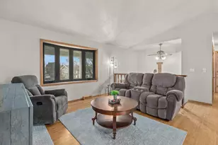 1130 Grant St, Appleton, WI 54914 - Photo 8