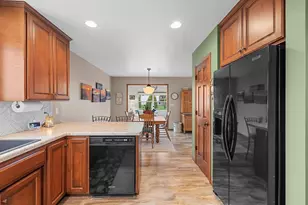 3519 Sandgate Castle Dr, Green Bay, WI 54313 - Photo 6