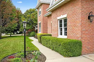 478 Hawthorne St, Neenah, WI 54956 - Photo 4
