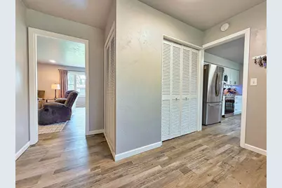 2623 Oakcrest Drive, Neenah, WI 54956 - Photo 26