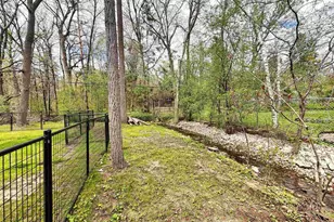 2623 Oakcrest Dr, Neenah, WI 54956 - Photo 54