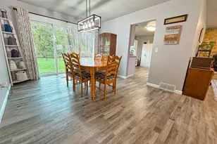 2623 Oakcrest Dr, Neenah, WI 54956 - Photo 18